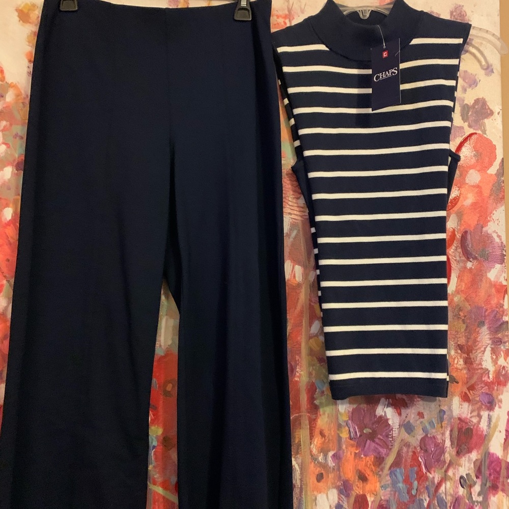 Cool summer jersey Capri set  navy blue/striped BRAND NEW W/tags